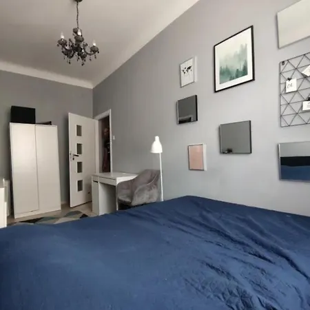 Apartamento Apartament Kruka - Srodmiescie 1 *